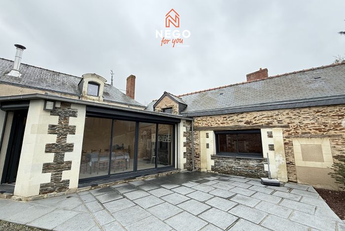 Longère et vie de plain-pied Saint-Jean-de-Linières